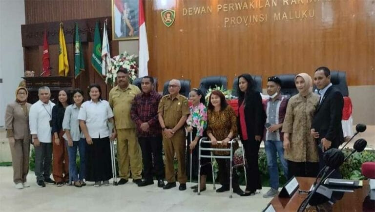 Paripurna DPRD Maluku Tetapkan 3 Perda