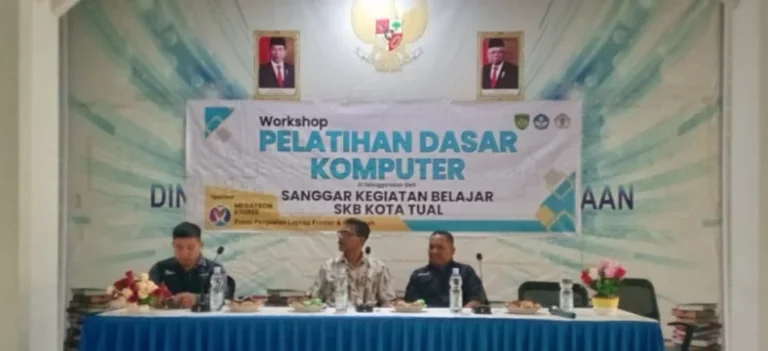 Dinas Pendidikan Tual Buka Workshop Pelatihan Dasar Komputer