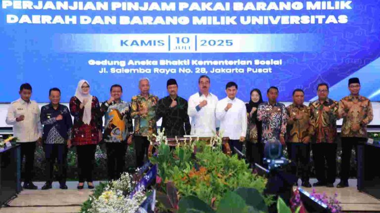 Maluku Komitmen Kuatkan Pendidikan Rakyat: Gubernur Lewerissa Hadiri Penandatanganan BMD di Kemensos