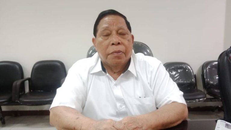 Ketua Fraksi Golkar DPRD Maluku, Yunus Serang
