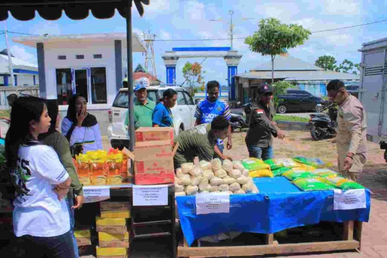 Pemkot Tual Gelar Pasar Murah Serentak, Jaga Stabilitas Harga Sembako