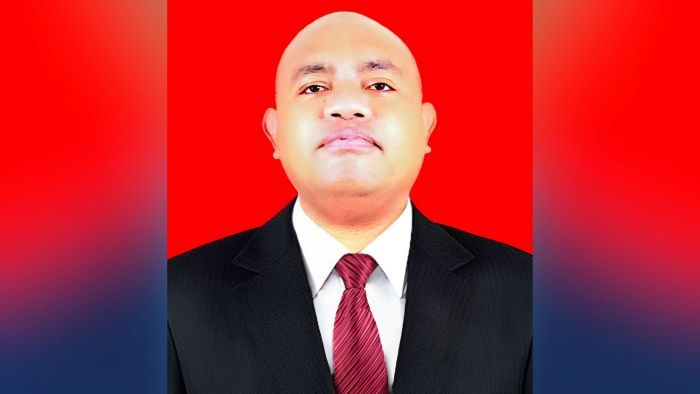 Roberto M. K. Teniwut, S.E., M.M.