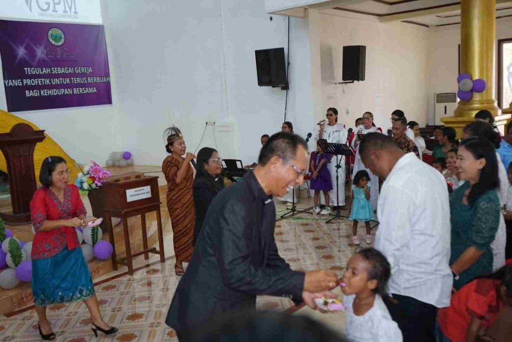 Selamat HUT ke-90 GPM: Semakin Bertumbuh Dalam Persaudaraan Sejati Melalui Rahmat Tuhan 2 suasana hut gpm suaradamai Suaradamai.com