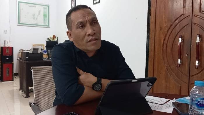 Kepala Dinas Kesehatan Kabupaten Maluku Tenggara (Malra) Muhsin Rahayaan. (Suara Damai/Megarivera Renyaan)